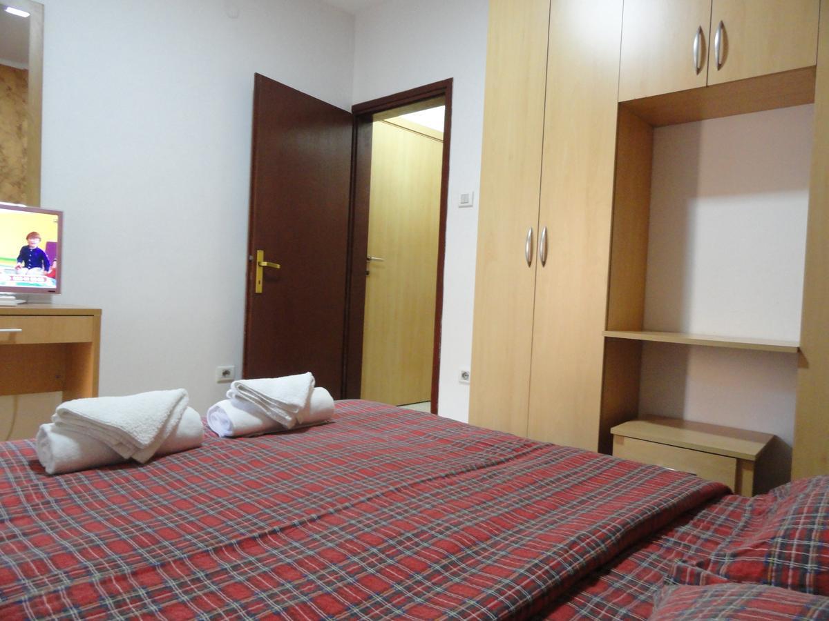 Apartments Mare Budva Zimmer foto